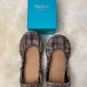 Ballet Flats Size 9 / Tieks by Gavrieli / Color: Mojave (shimmering blend of col